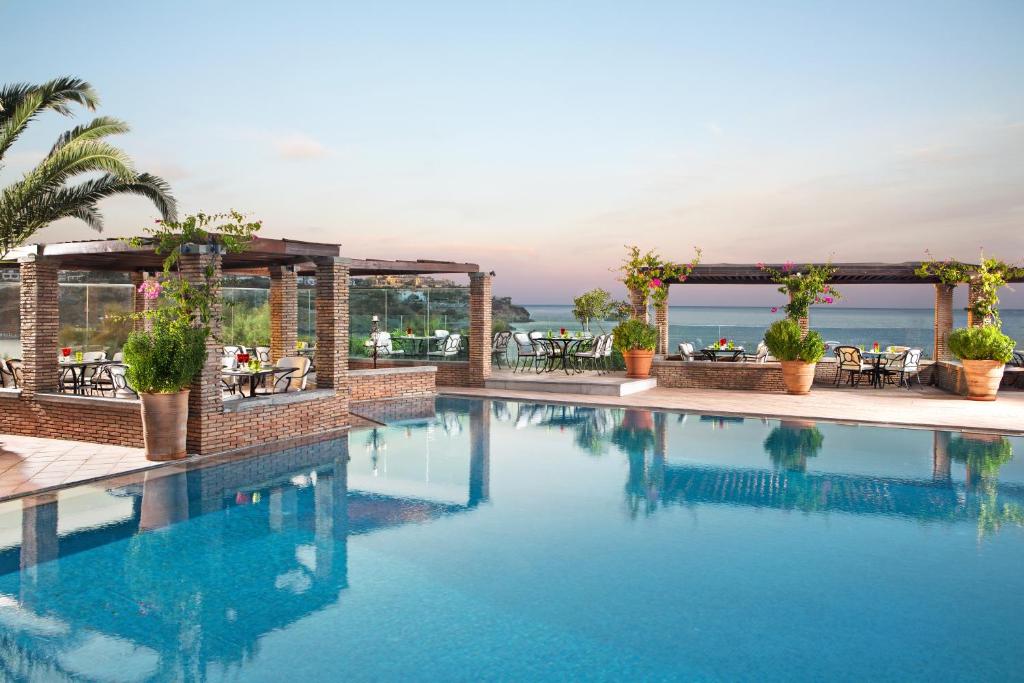 Out of the Blue Capsis Elite Resort Out of the Blue Capsis Elite Resort